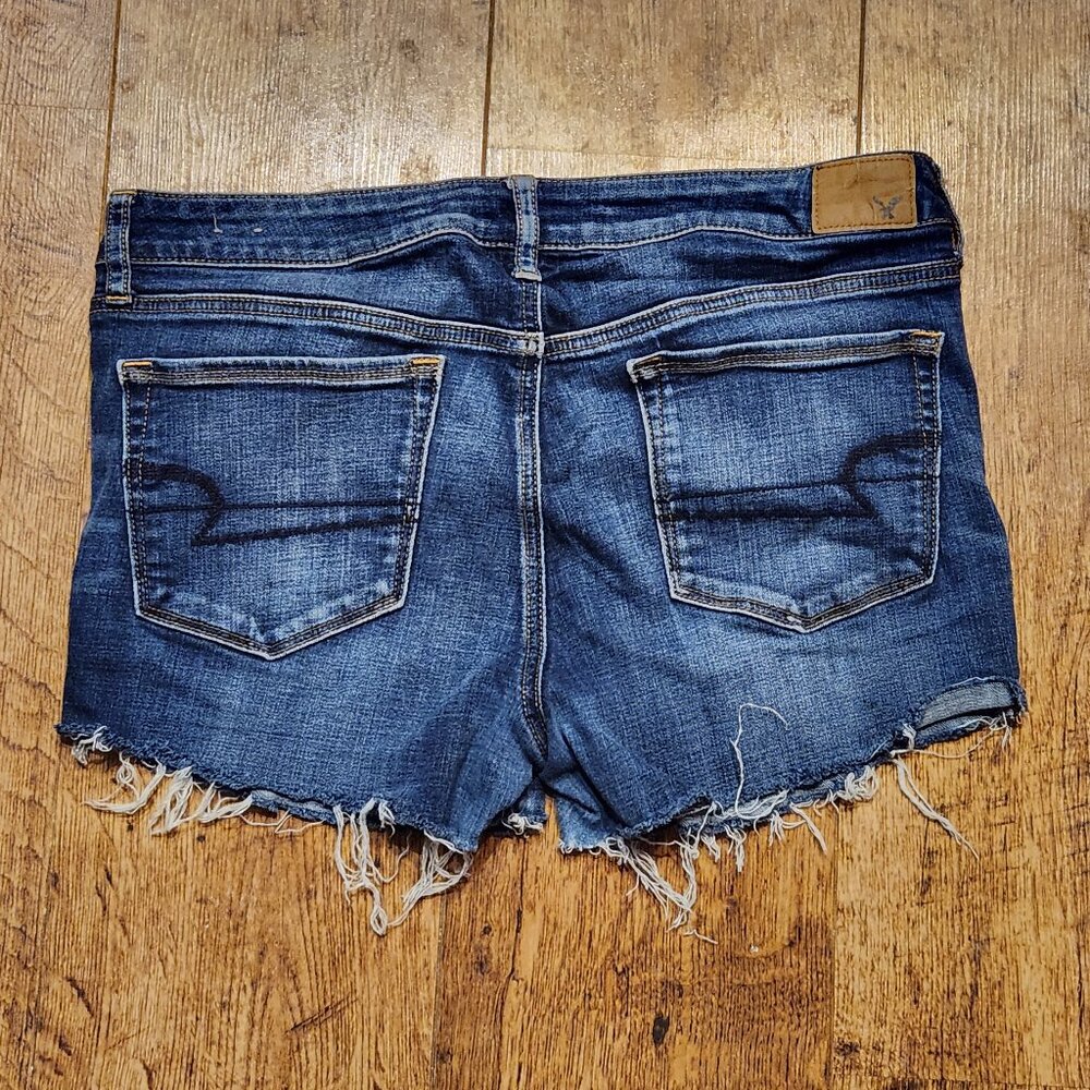 AMERICAN EAGLE Cut-Off Jean Shorts Skinny - Sz 14 - Picture 2 of 4